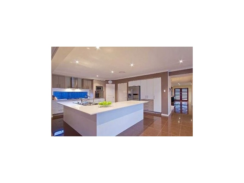 2 Stargate Court, Reedy Creek QLD 4227
