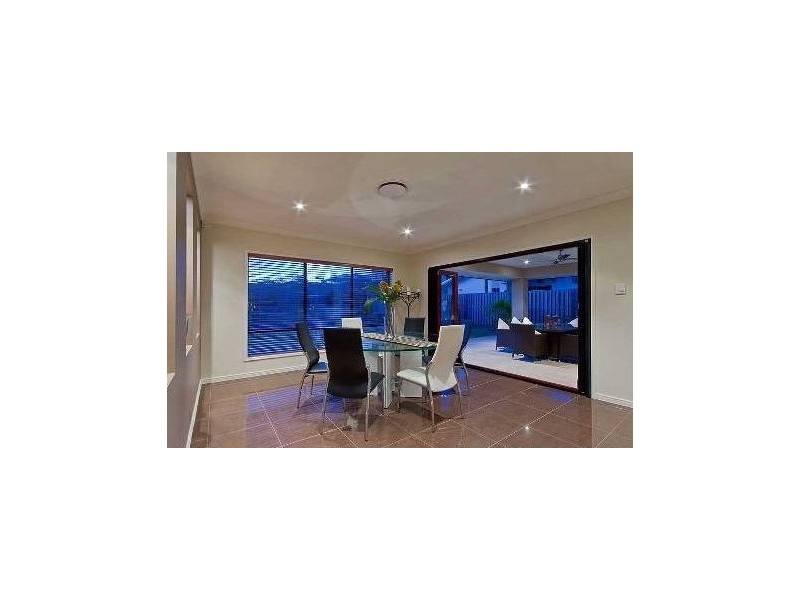 2 Stargate Court, Reedy Creek QLD 4227