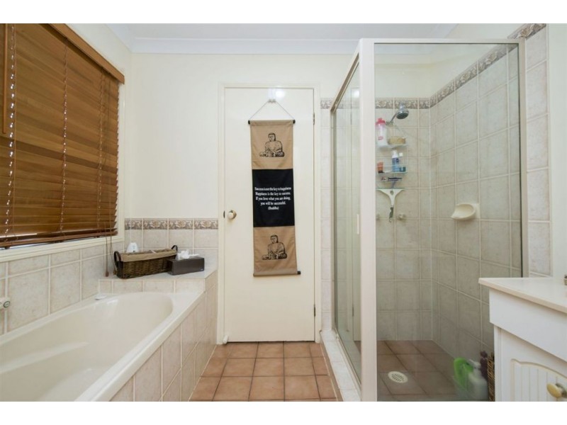20 Bernini Drive, Coombabah QLD 4216