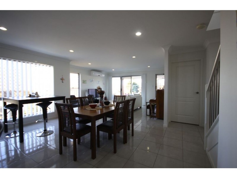2/15 Elmore Drive, Ormeau QLD 4208