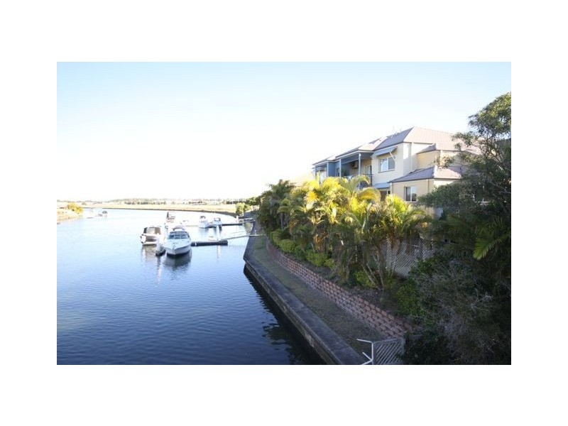 46/82 Limetree Parade, Runaway Bay QLD 4216