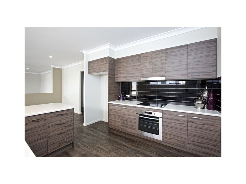 34 South Quay Drive, Biggera Waters QLD 4216