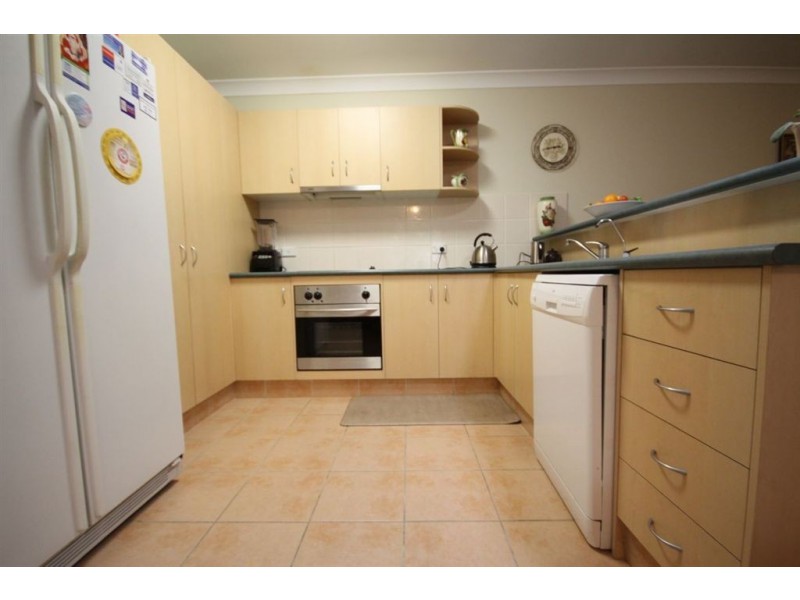 2/12 Marybeth Crescent, Molendinar QLD 4214