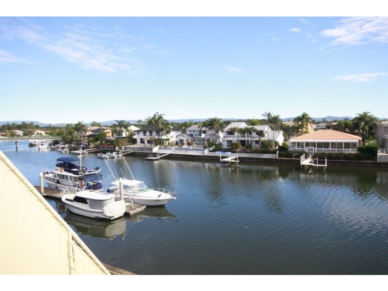 14/100 Morala Avenue,, Runaway Bay QLD 4216