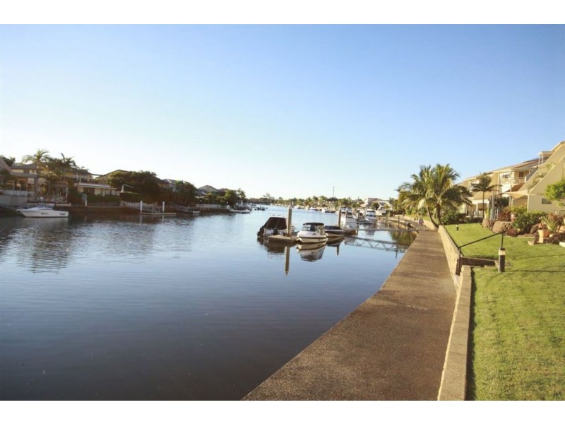 14/100 Morala Avenue,, Runaway Bay QLD 4216