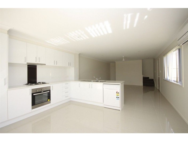 50 Bellagio Crescent, Coomera QLD 4209