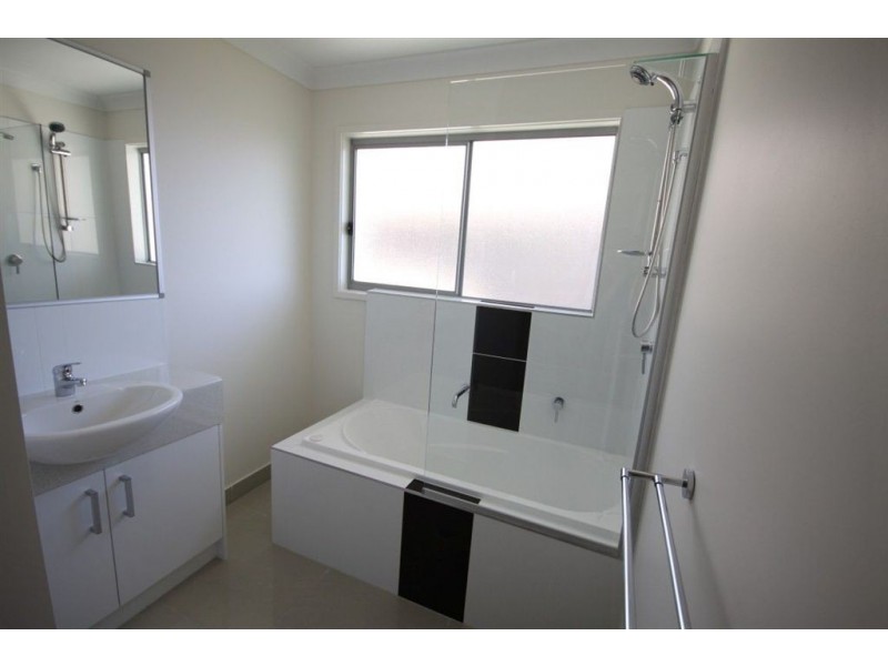 50 Bellagio Crescent, Coomera QLD 4209