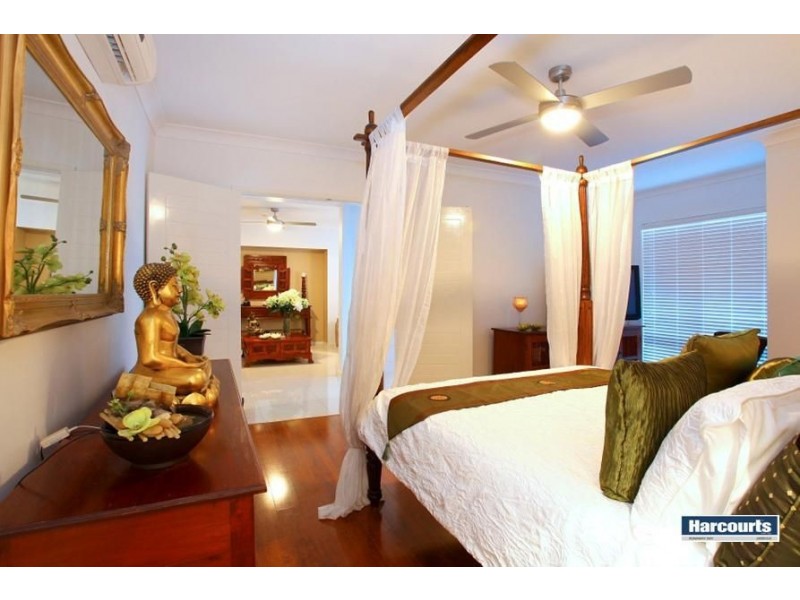 13 Lowe Court, Maudsland QLD 4210