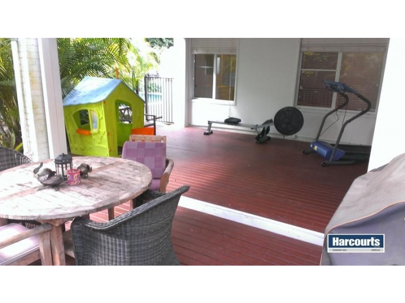 13 Lowe Court, Maudsland QLD 4210