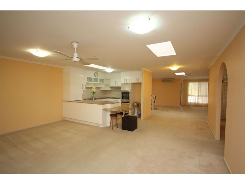 2/26 Marsupial Drive, Coombabah QLD 4216