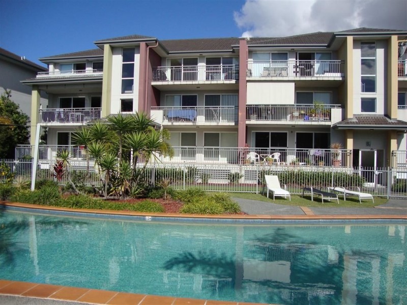 802/33 Clark Street, Biggera Waters QLD 4216