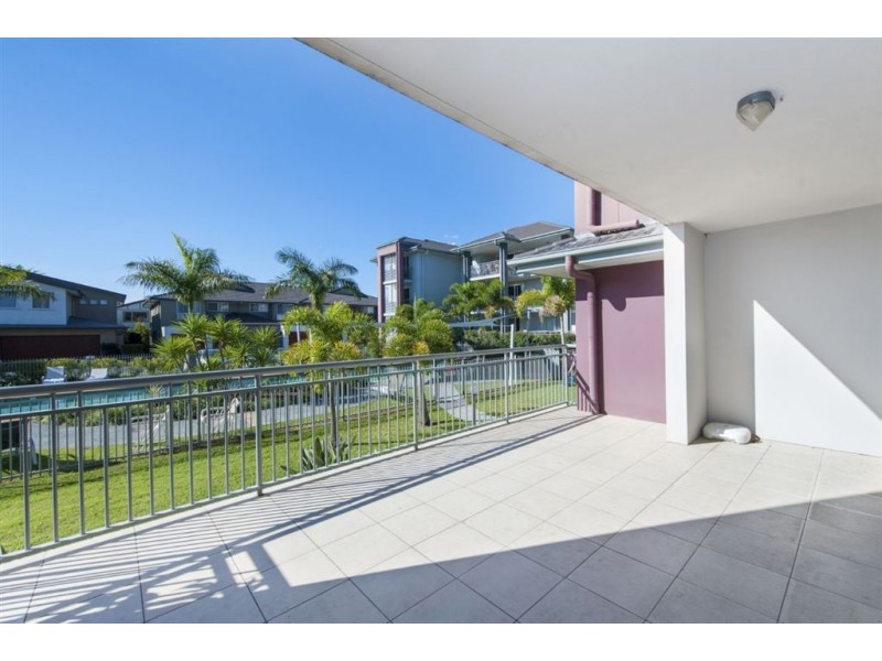 802/33 Clark Street, Biggera Waters QLD 4216