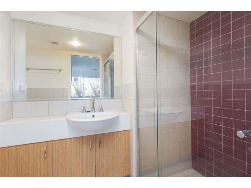 802/33 Clark Street, Biggera Waters QLD 4216