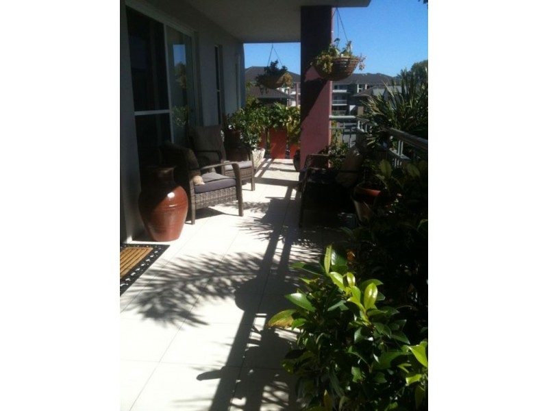 404/33 Clark Street, Biggera Waters QLD 4216