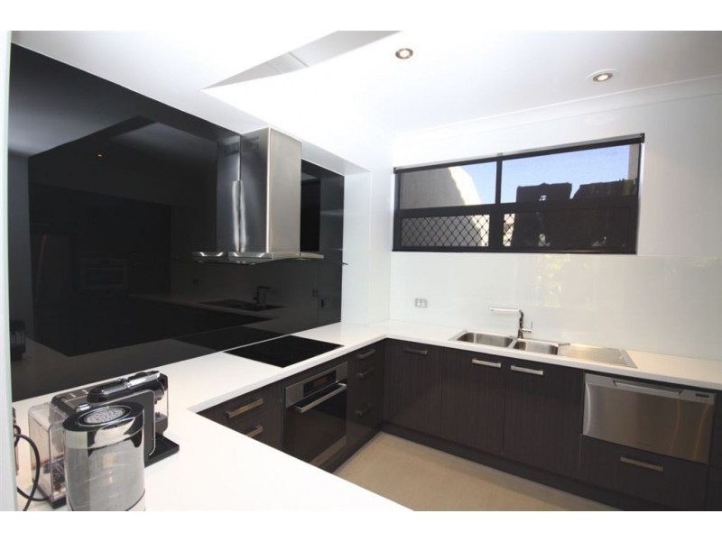 39/100 Morala Avenue, Runaway Bay QLD 4216