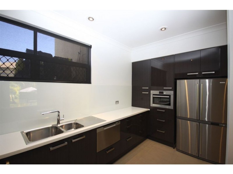 39/100 Morala Avenue, Runaway Bay QLD 4216