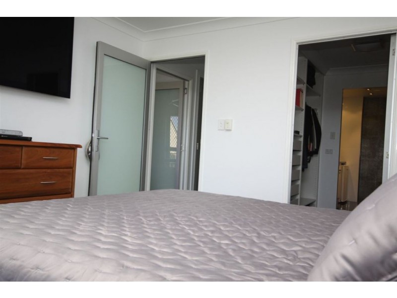 39/100 Morala Avenue, Runaway Bay QLD 4216