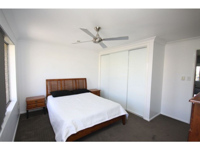 39/100 Morala Avenue, Runaway Bay QLD 4216