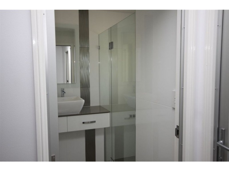 39/100 Morala Avenue, Runaway Bay QLD 4216