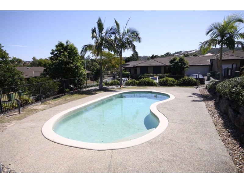 18/136 Pacific Pines Boulevard, Pacific Pines QLD 4211