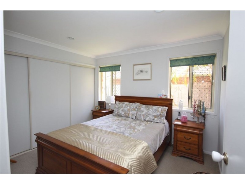 33 Leonardo Circuit, Coombabah QLD 4216