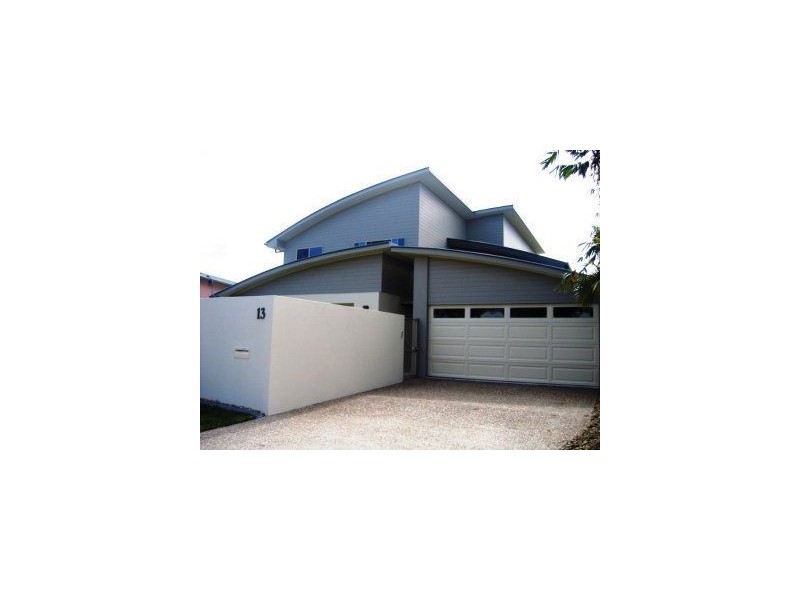13 Clam Street, Runaway Bay QLD 4216