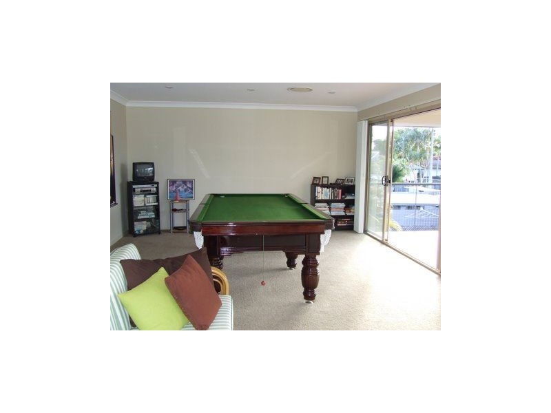 13 Clam Street, Runaway Bay QLD 4216