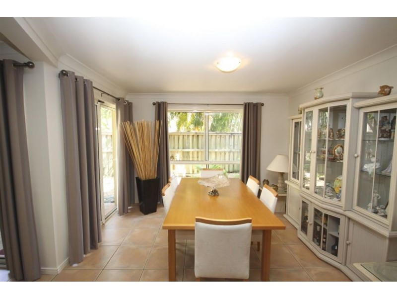 64/88 Limetree Parade West, Runaway Bay QLD 4216