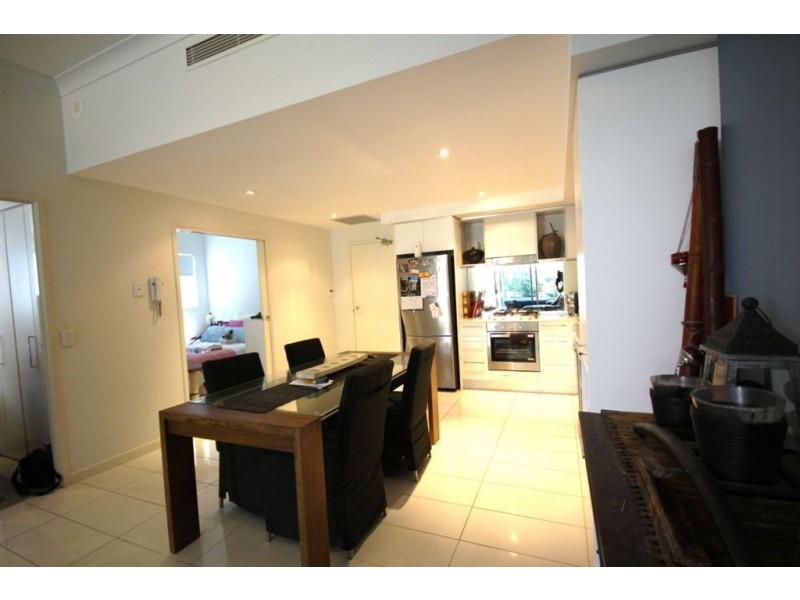 107/430 Marine Parade, Biggera Waters QLD 4216