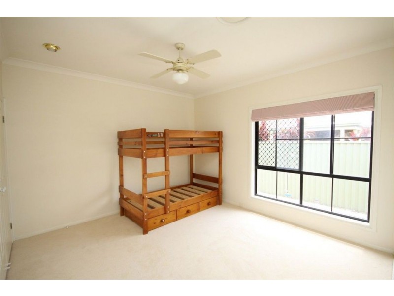 70 Cypress Drive, Broadbeach Waters QLD 4218