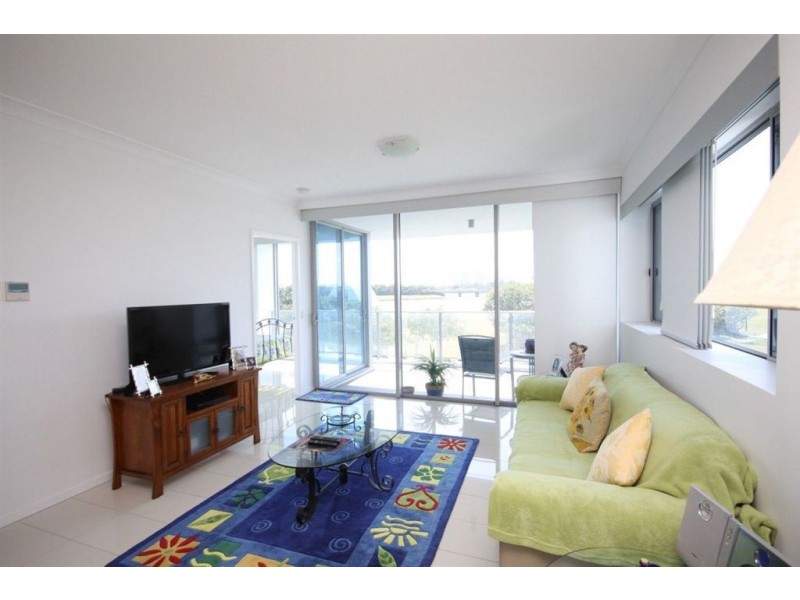 103/2 East Quay Drive, Biggera Waters QLD 4216