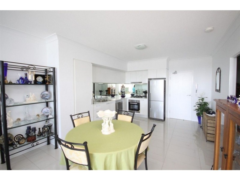 103/2 East Quay Drive, Biggera Waters QLD 4216