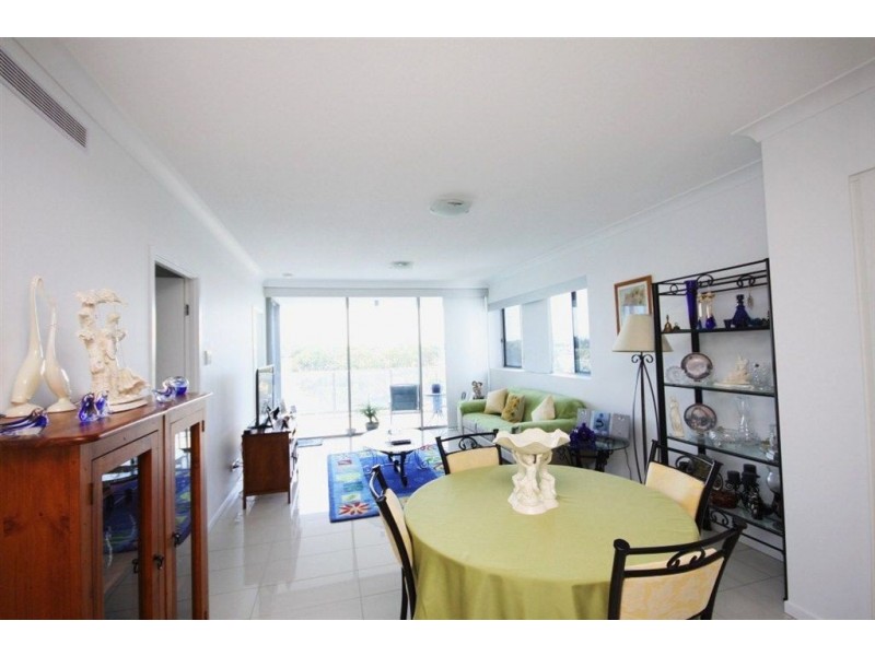 103/2 East Quay Drive, Biggera Waters QLD 4216