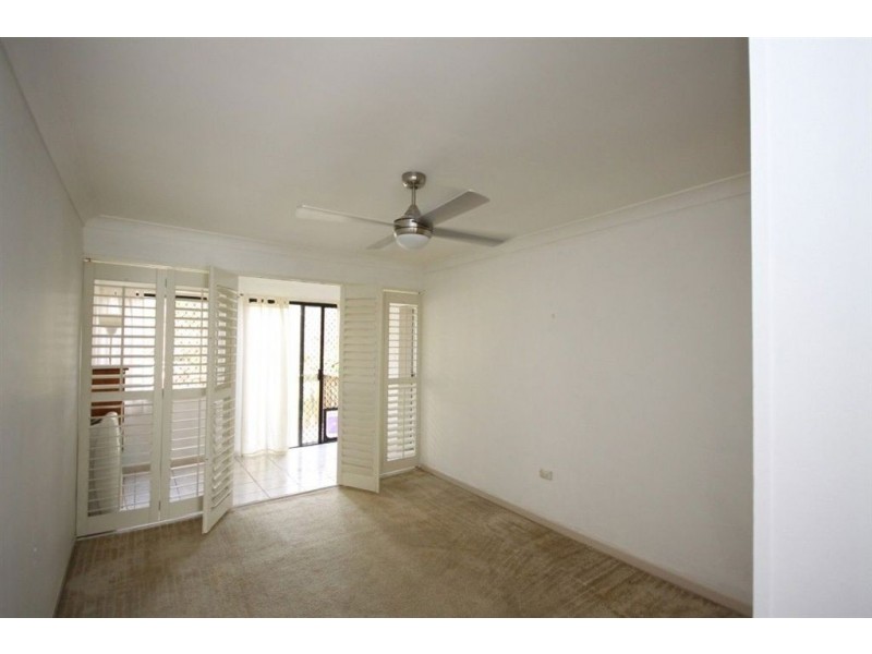 473 Pine Ridge Road, Runaway Bay QLD 4216