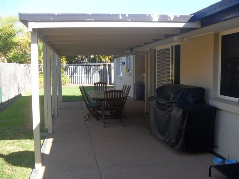 10 Dalley Park Drive, Monterey Keys QLD 4212