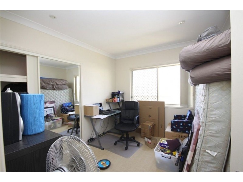 1 Pincally Crescent, Ormeau QLD 4208