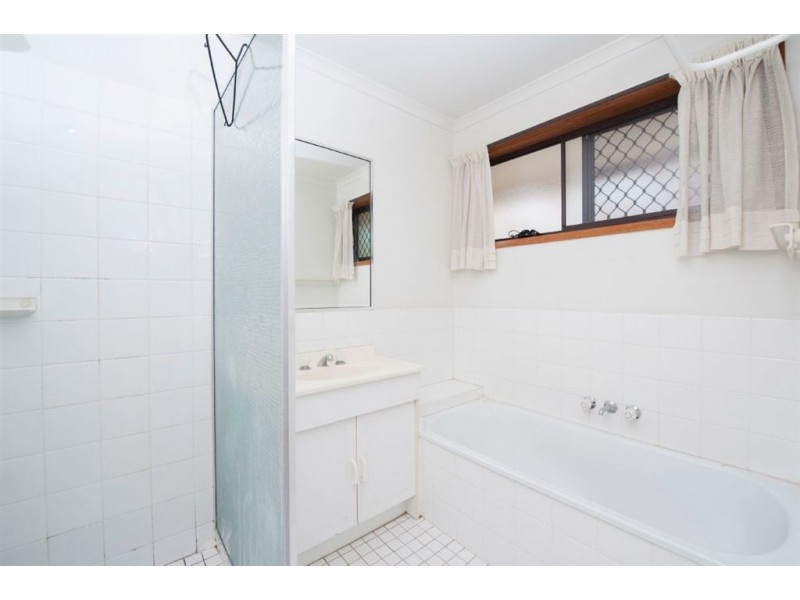 1/7 Marsupial Drive, Coombabah QLD 4216