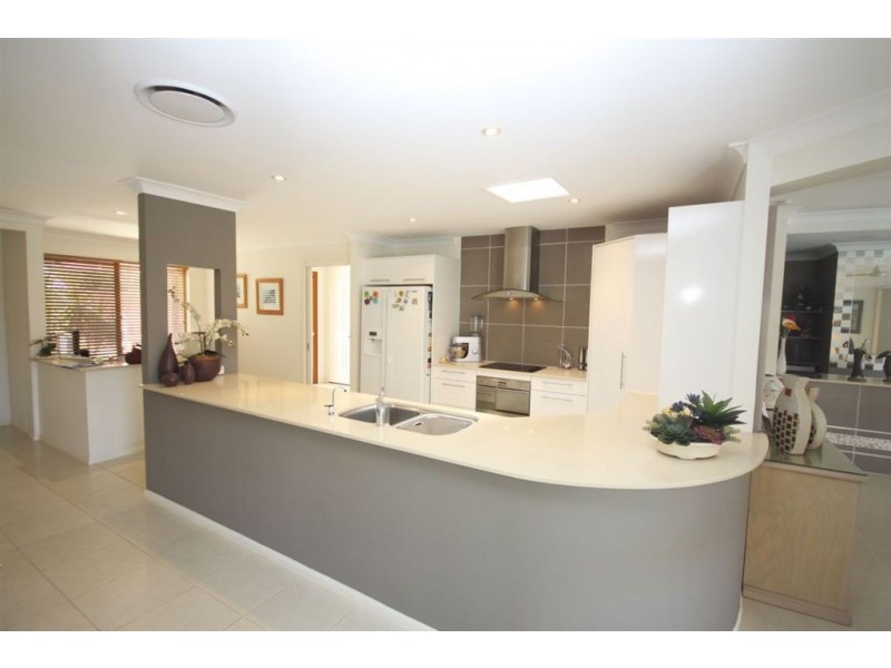 67 Pebble Beach Drive, Runaway Bay QLD 4216