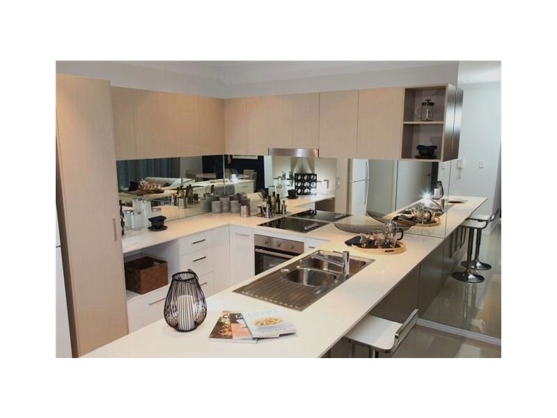 5/430 Pine Ridge Road, Runaway Bay QLD 4216