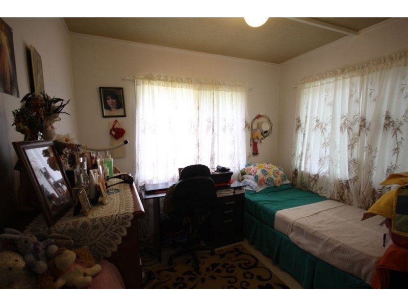 101/570 Pine Ridge  Road, Coombabah QLD 4216