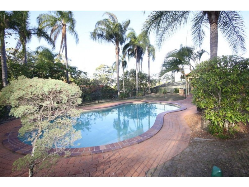 4/482 Pine Ridge Road, Coombabah QLD 4216