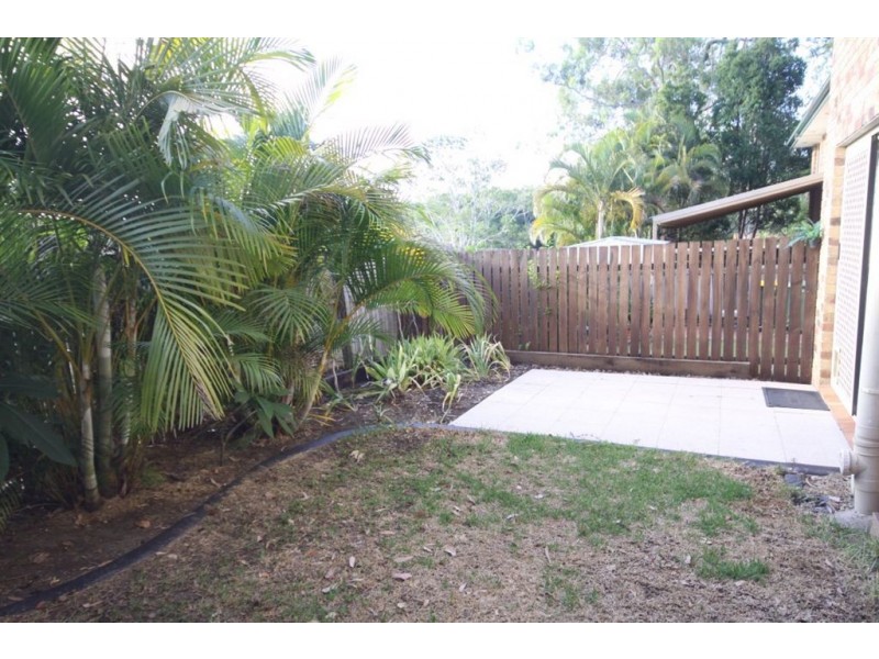 4/482 Pine Ridge Road, Coombabah QLD 4216
