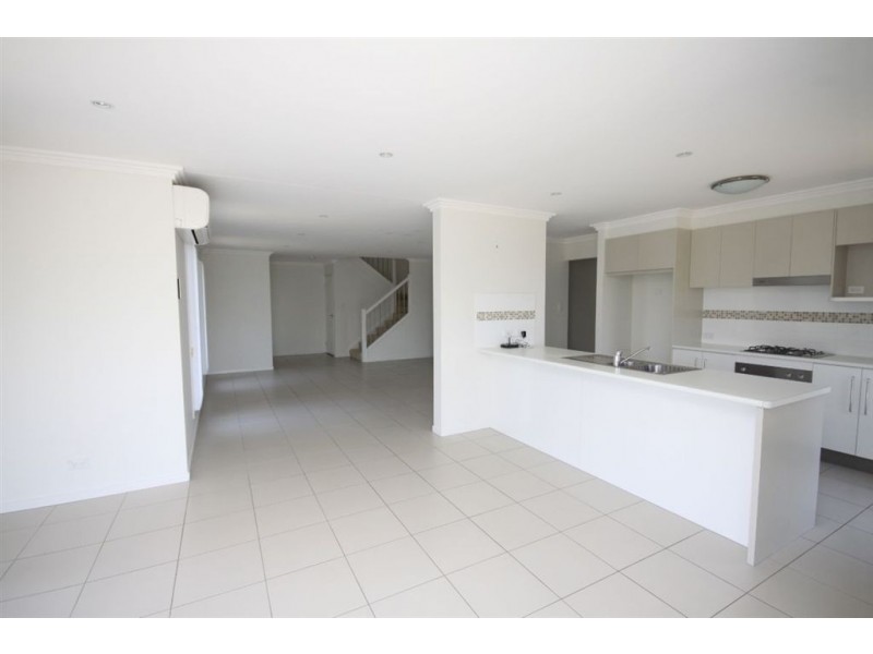 1/5 Terang Court, Ormeau QLD 4208