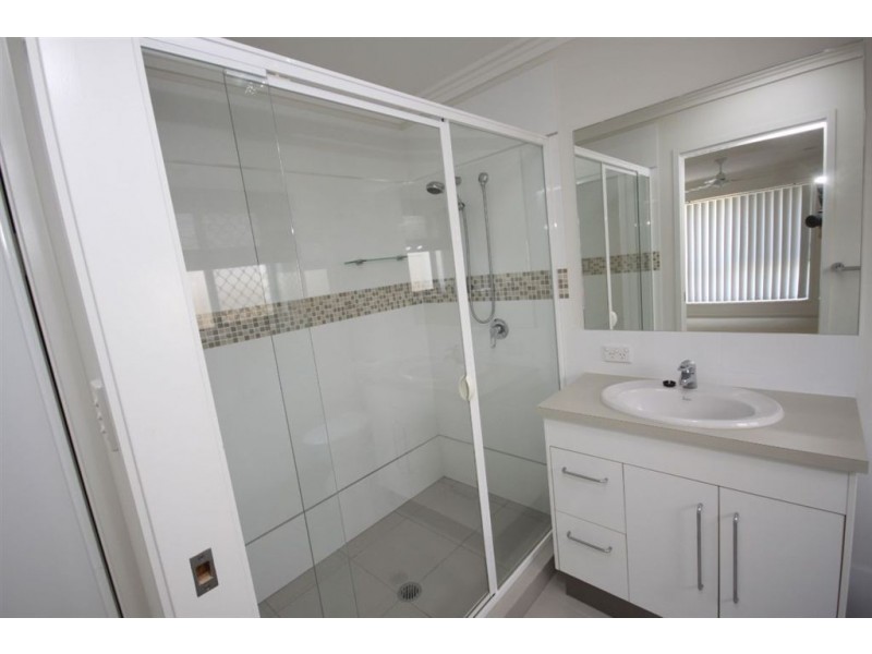 1/5 Terang Court, Ormeau QLD 4208