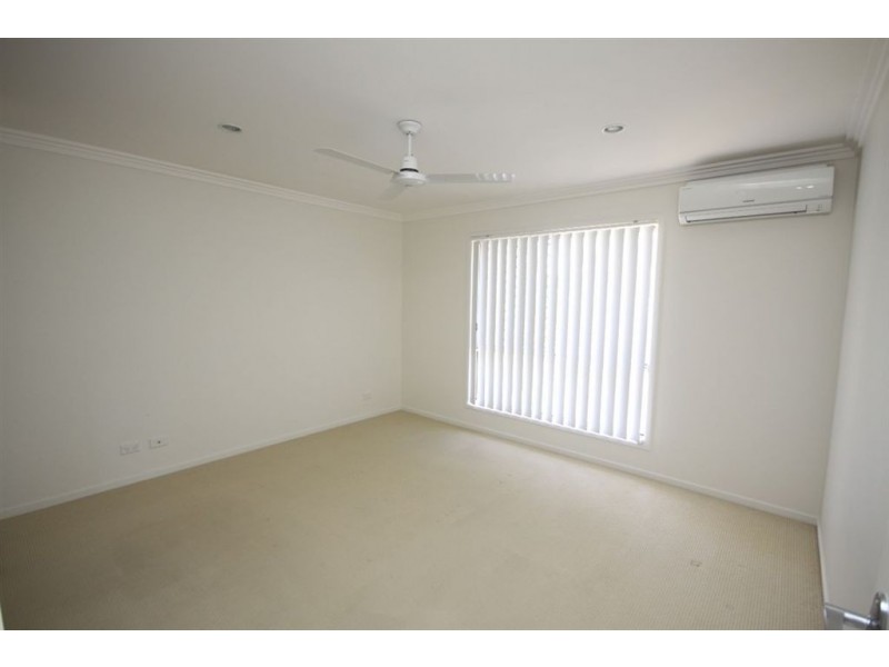 1/5 Terang Court, Ormeau QLD 4208