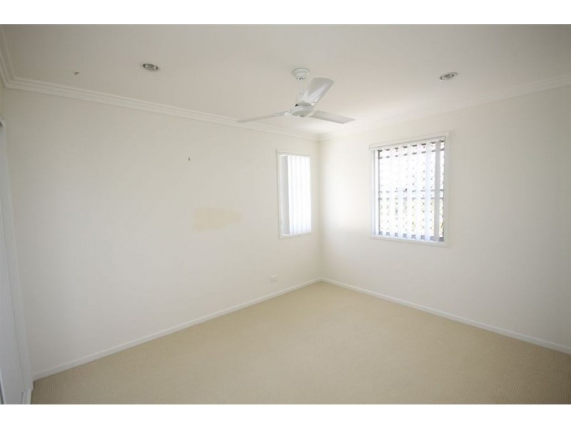 1/5 Terang Court, Ormeau QLD 4208