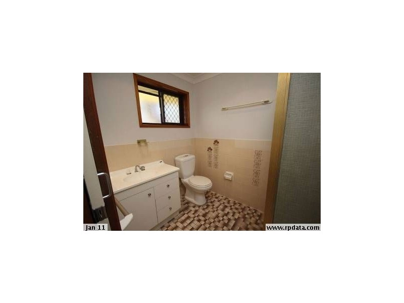 24 Bruce Avenue, Paradise Point QLD 4216