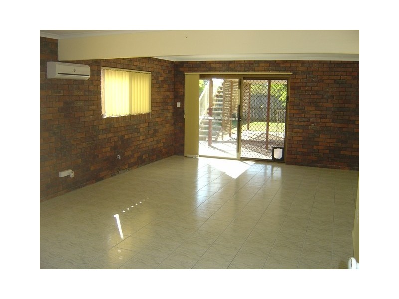 7 Anemone Ave, Hollywell QLD 4216