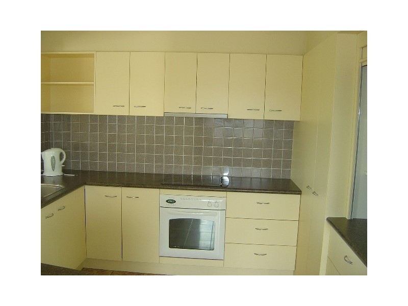 7 Anemone Ave, Hollywell QLD 4216