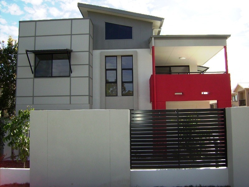 35 Harley Street, Labrador QLD 4215